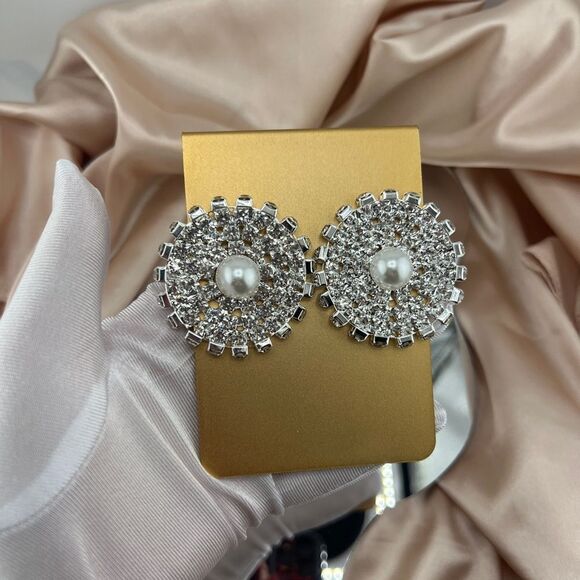 Silver Crystal and Pearl Round Statement Earrings - Picture 6 of 7